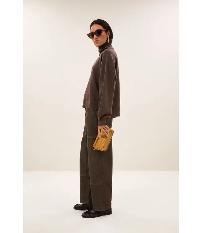 By Bar Sammie Pullover Biscuit