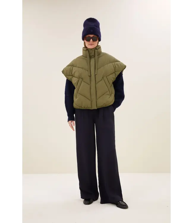 By Bar Franky Sleeveless Jacket Olive