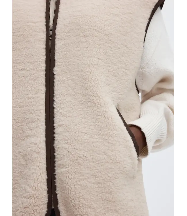 Selected Femme Isabel Teddy Vest