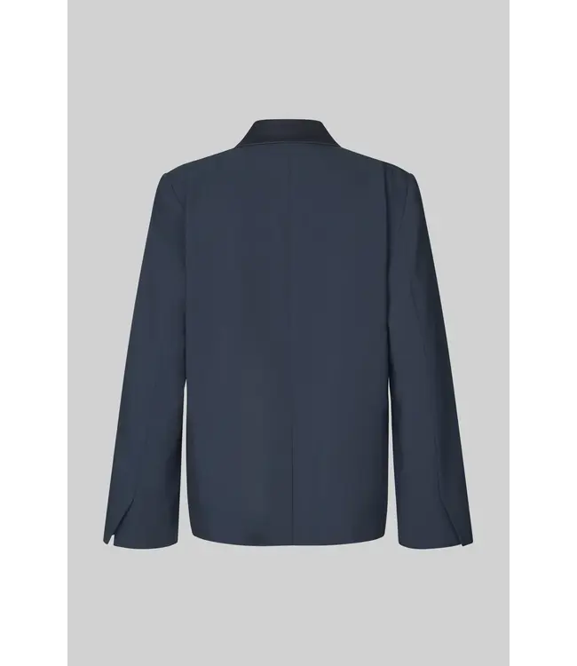 Second Female Levely Blazer
