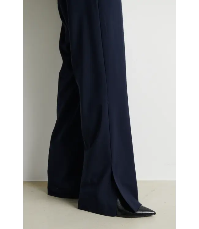 Second Female Lively Trousers
