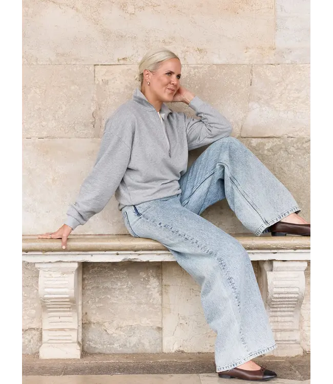 Les Soeurs James Sweater