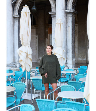 Les Soeurs Swanson Skirt