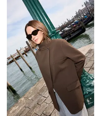 Les Soeurs Buster Blazer