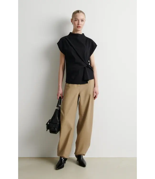 Second Female Arkai Drape Top