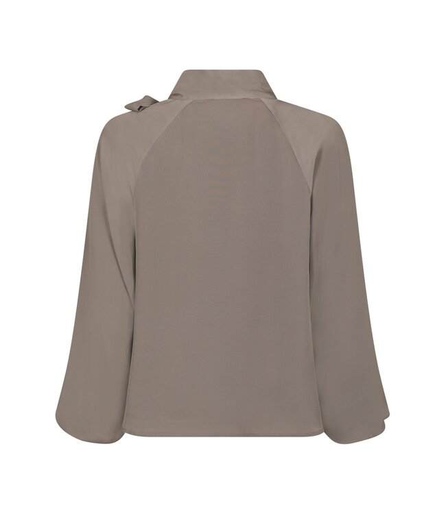 Neo Noir Saline Blouse