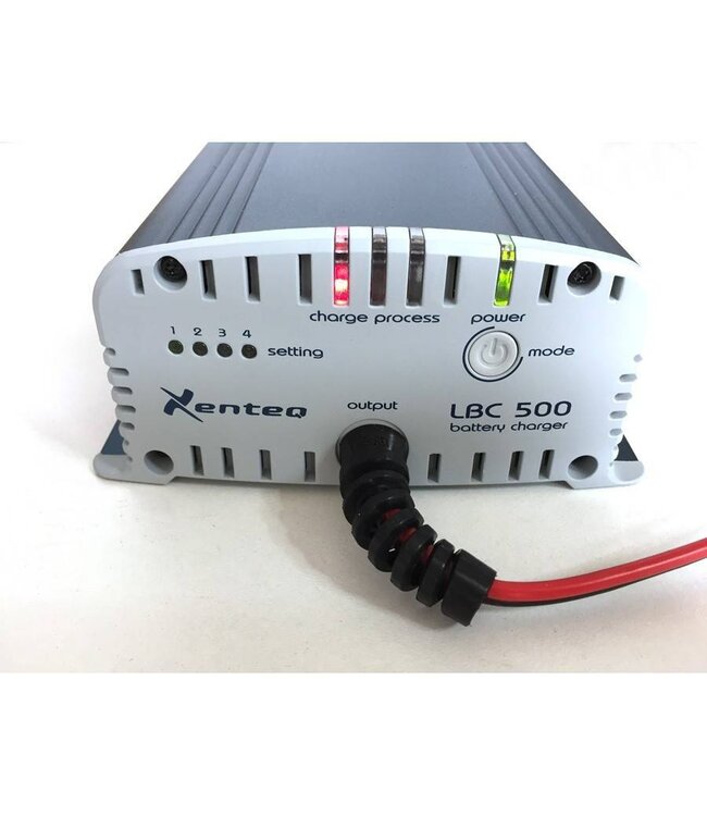 Xenteq LBC 512-15S acculader 12 volt 15 A