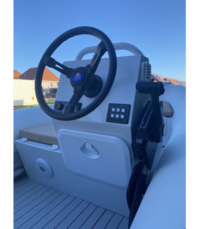 Talamex S-Line 380 RIB met Mercury 30 PK buitenboordmotor en kanteltrailer