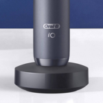 Oral-B iO Magnetisches Ladegerät - Typ 3768 – schwarz Oral-B Oral-B iO Magnetisches Ladegerät - Typ 3768 – schwarz