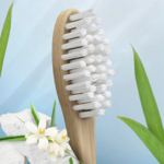 Oral-B Bambus Zahnbürste – Weiß Oral-B Oral-B Bambus Zahnbürste – Weiß