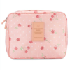Eigenmarke Kulturtasche #HappyHoliday – Rosa Kirschen
