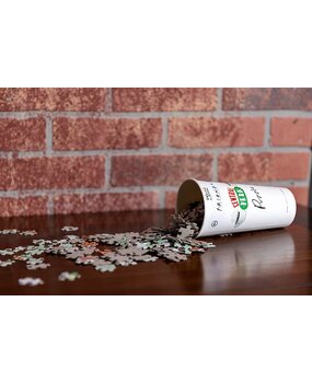 Paladone Friends: Central Perk Koffiebeker Puzzel (400 stukken) Paladone Friends: Central Perk Koffiebeker Puzzel (400 stukken)