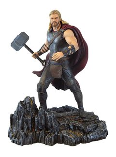 Diamond Select Toys Thor Ragnarok Marvel Gallery PVC Statue Thor 25 cm