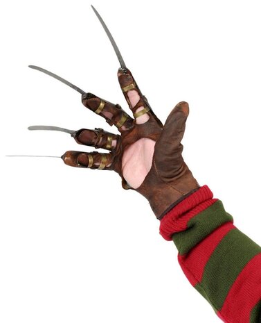 Neca A Nightmare On Elm Street 3 Replica 1/1 Freddy's Glove Neca A Nightmare On Elm Street 3 Replica 1/1 Freddy's Glove
