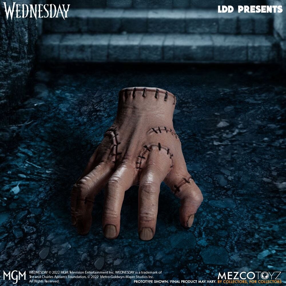 Mezco Toyz Wednesday Living Dead Dolls Doll Wednesday Addams 25 cm Mezco Toyz Wednesday Living Dead Dolls Doll Wednesday Addams 25 cm