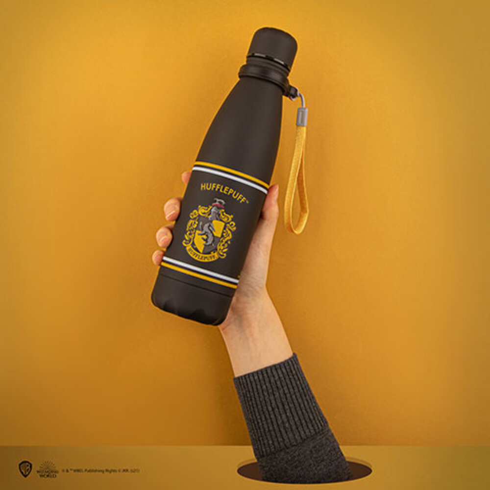 Cinereplicas Harry Potter Metal Water Bottle Black Hufflepuff Cinereplicas Harry Potter Metal Water Bottle Black Hufflepuff