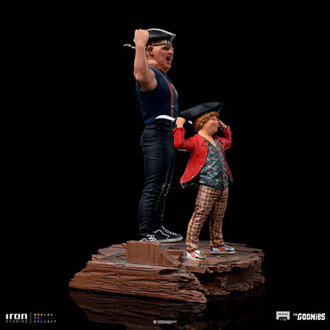 Iron Studios The Goonies Art Scale Statue 1/10 Sloth and Chunk 23 cm Iron Studios The Goonies Art Scale Statue 1/10 Sloth and Chunk 23 cm