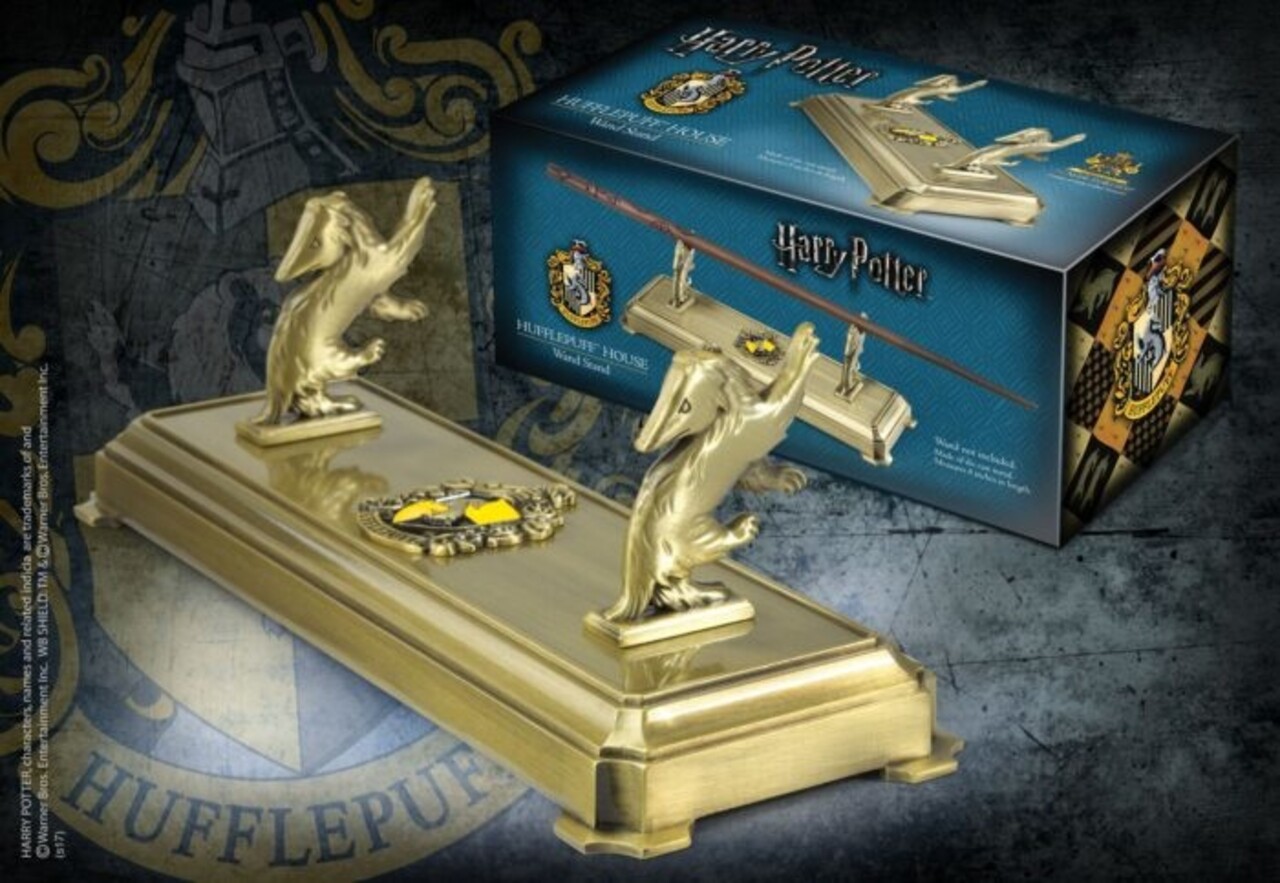 The Noble Collection Harry Potter Baguette Magique Stand Hufflepuff 20 cm The Noble Collection Harry Potter Baguette Magique Stand Hufflepuff 20 cm
