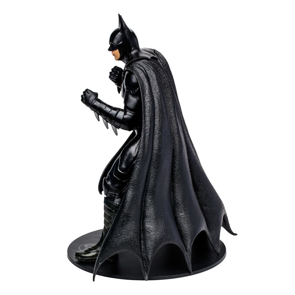 DC The Flash Movie PVC Statue Batman 30 cm - Sankta Collectibles
