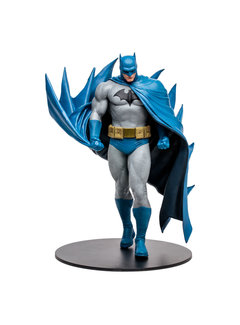 DC Multiverse PVC Statue Batman (Hush) 30 cm - Sankta Collectibles