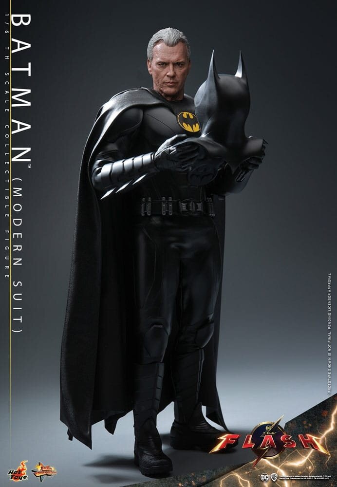 Hot Toys The Flash Movie Masterpiece Action Figure 1/6 Batman (Modern Suit) 30 cm Hot Toys The Flash Movie Masterpiece Action Figure 1/6 Batman (Modern Suit) 30 cm