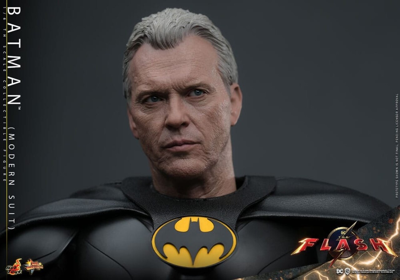 Hot Toys The Flash Movie Masterpiece Action Figure 1/6 Batman (Modern Suit) 30 cm Hot Toys The Flash Movie Masterpiece Action Figure 1/6 Batman (Modern Suit) 30 cm