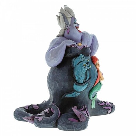 Disney Traditions De Kleine Zeemeermin Ursula Deep Trouble 20 cm Disney Traditions De Kleine Zeemeermin Ursula Deep Trouble 20 cm