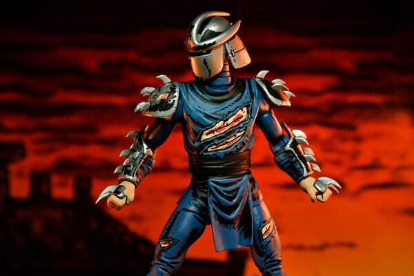 NECA Teenage Mutant Ninja Turtles Mirage 7 Scale Battle Damaged Shredder  Action Figure