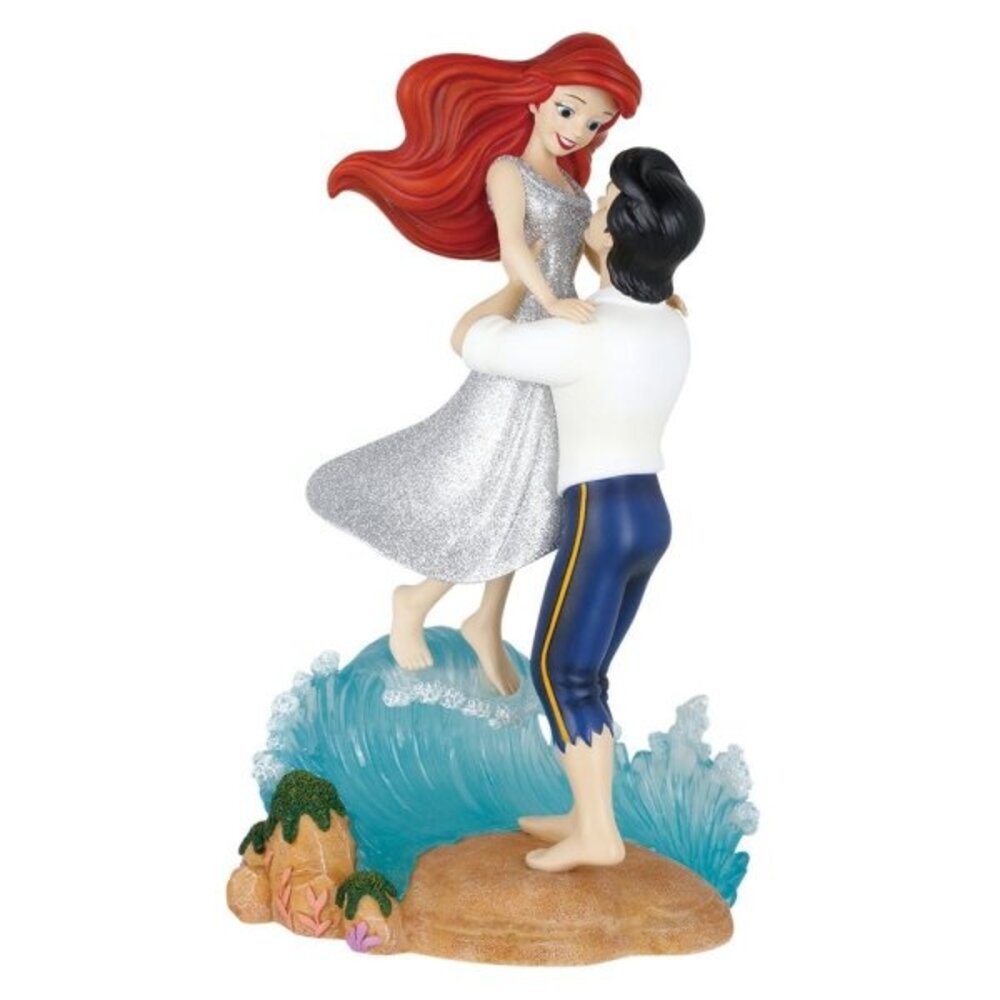 Disney Showcase De Kleine Zeemeermin Ariel & Prins Erik 22 cm Disney Showcase De Kleine Zeemeermin Ariel & Prins Erik 22 cm