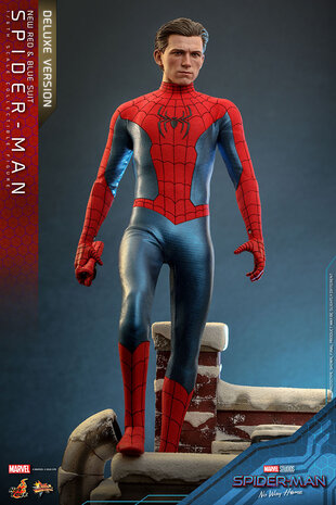 Hot Toys Spider-Man: No Way Home Action Figure 1/6 Spider-Man (New Red and Blue Suit) (Deluxe Version) 28 cm Hot Toys Spider-Man: No Way Home Action Figure 1/6 Spider-Man (New Red and Blue Suit) (Deluxe Version) 28 cm