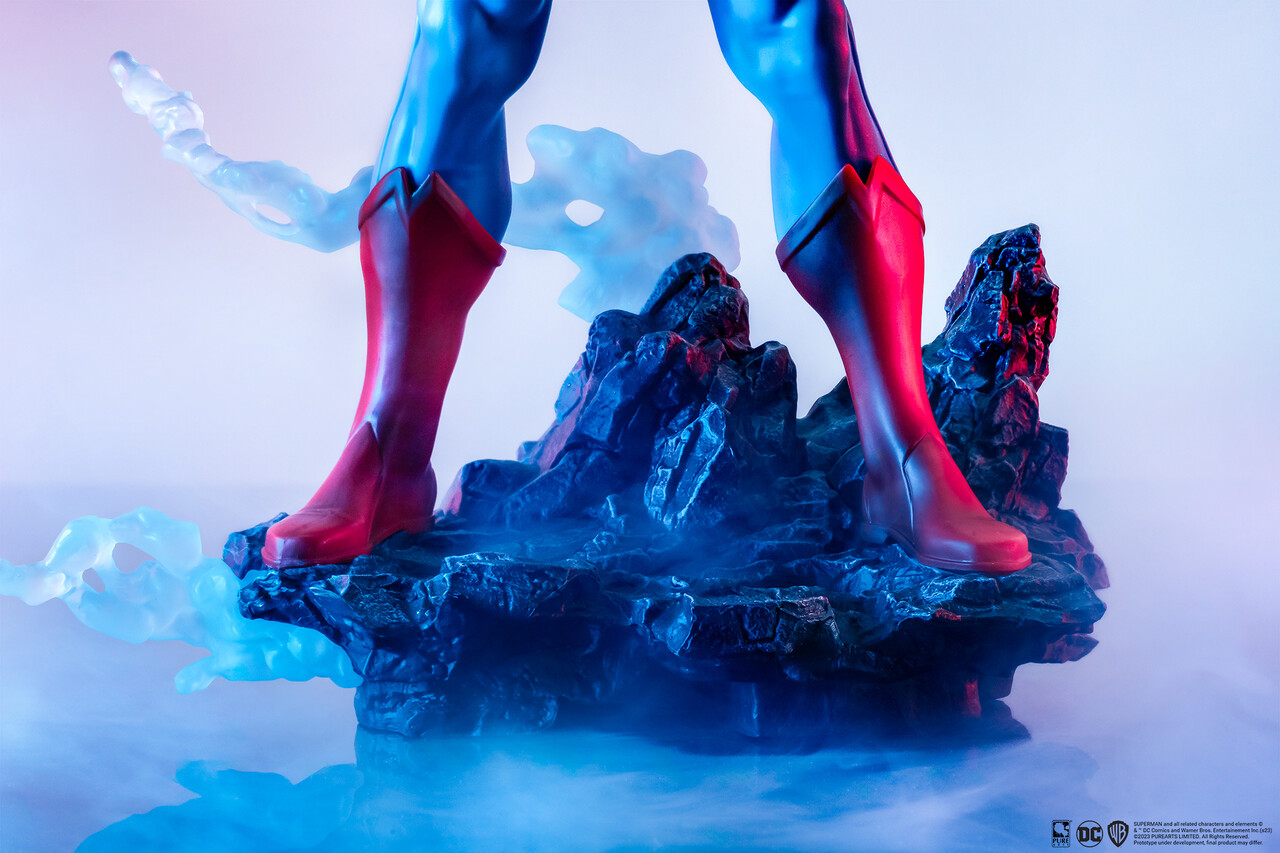 Pure Arts Superman PVC Statue 1/8 Superman Classic Version 30 cm Pure Arts Superman PVC Statue 1/8 Superman Classic Version 30 cm