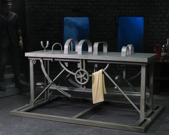 Neca Universal Monsters Accessory Pack for Action Figures Frankenstein Neca Universal Monsters Accessory Pack for Action Figures Frankenstein