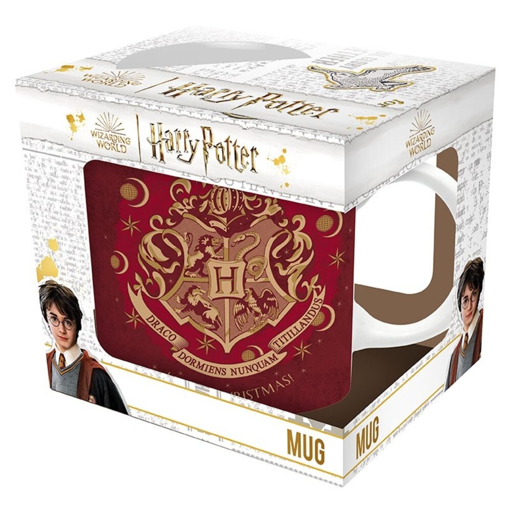 ABY Style Harry Potter Hogwarts Christmas Red Mug ABY Style Harry Potter Hogwarts Christmas Red Mug
