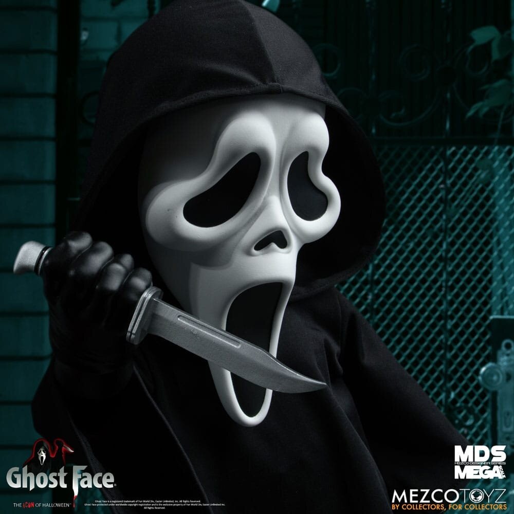 Mezco Toyz Ghost Face MDS Mega Scale Plush Doll Ghost Face 38 cm Mezco Toyz Ghost Face MDS Mega Scale Plush Doll Ghost Face 38 cm