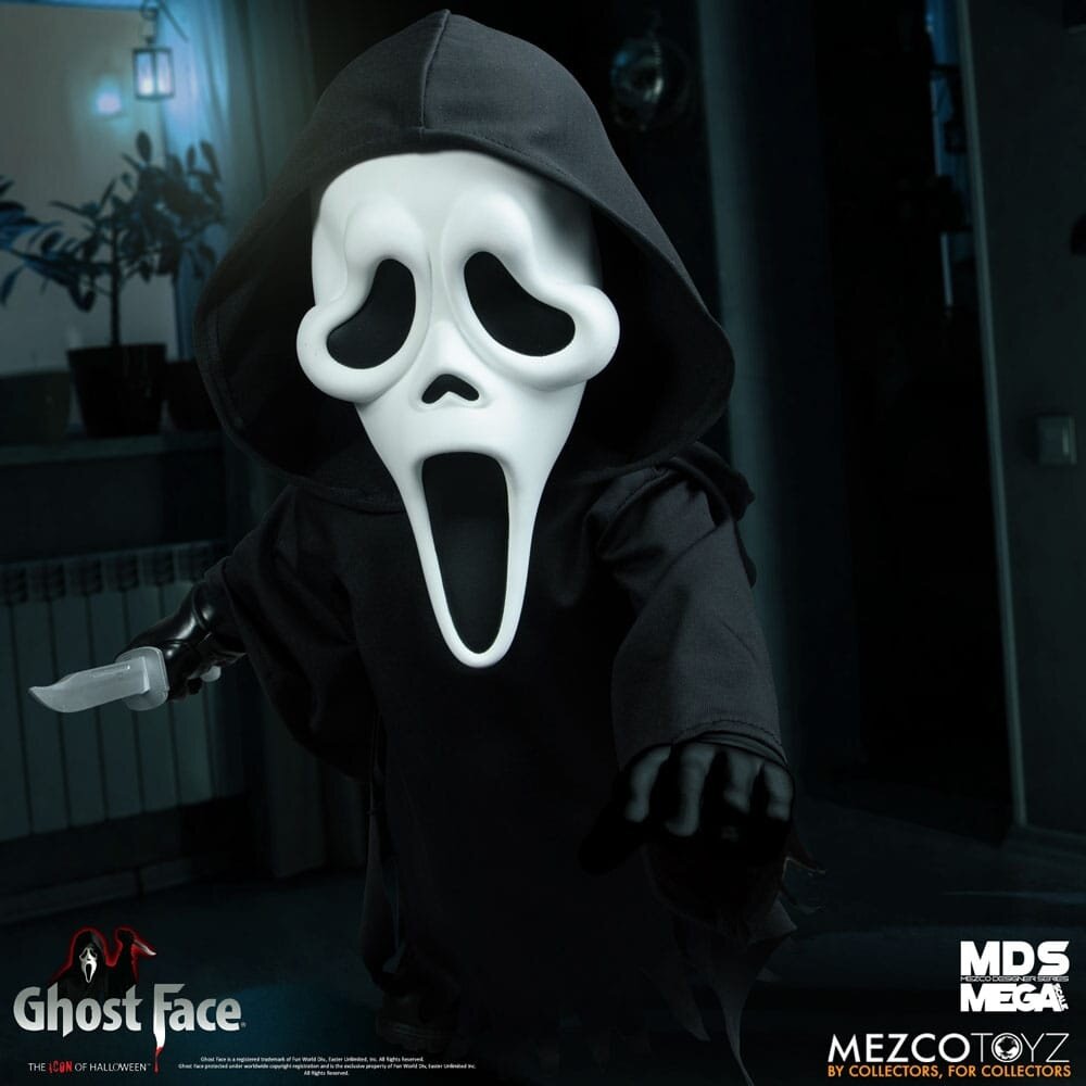 Mezco Toyz Ghost Face MDS Mega Scale Plush Doll Ghost Face 38 cm Mezco Toyz Ghost Face MDS Mega Scale Plush Doll Ghost Face 38 cm