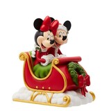 Disney Showcase Mickey en Minnie Mouse in Christmas Sleigh Ride 17 cm