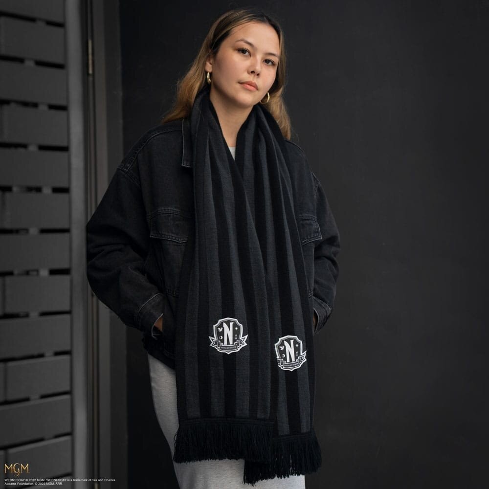 Cinereplicas Wednesday Nevermore Academy Scarf Black Cinereplicas Wednesday Nevermore Academy Scarf Black