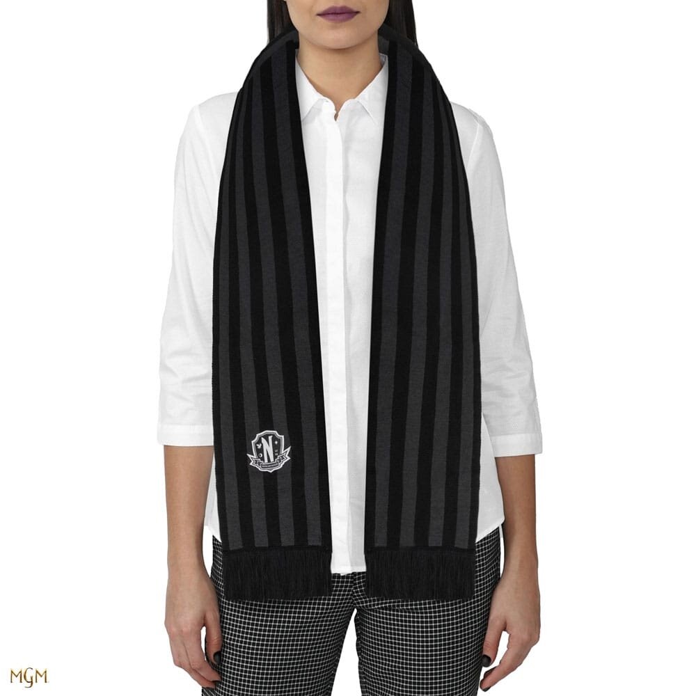 Cinereplicas Wednesday Nevermore Academy Scarf Black Cinereplicas Wednesday Nevermore Academy Scarf Black