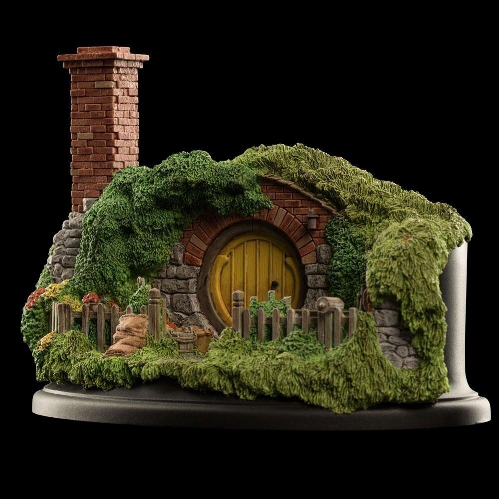 Weta Workshop The Hobbit Diorama Hobbit Hole #16 Hill Lane 11 cm Weta Workshop The Hobbit Diorama Hobbit Hole #16 Hill Lane 11 cm