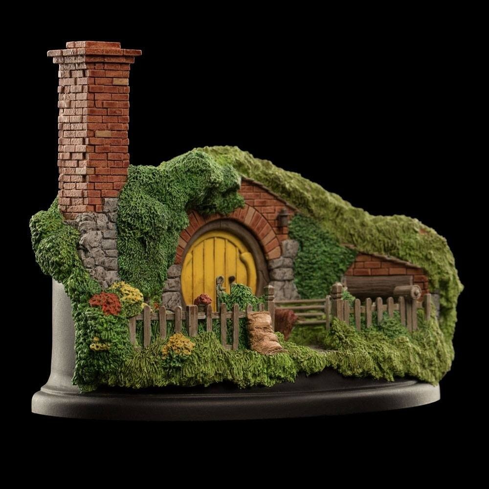 Weta Workshop The Hobbit Diorama Hobbit Hole #16 Hill Lane 11 cm Weta Workshop The Hobbit Diorama Hobbit Hole #16 Hill Lane 11 cm