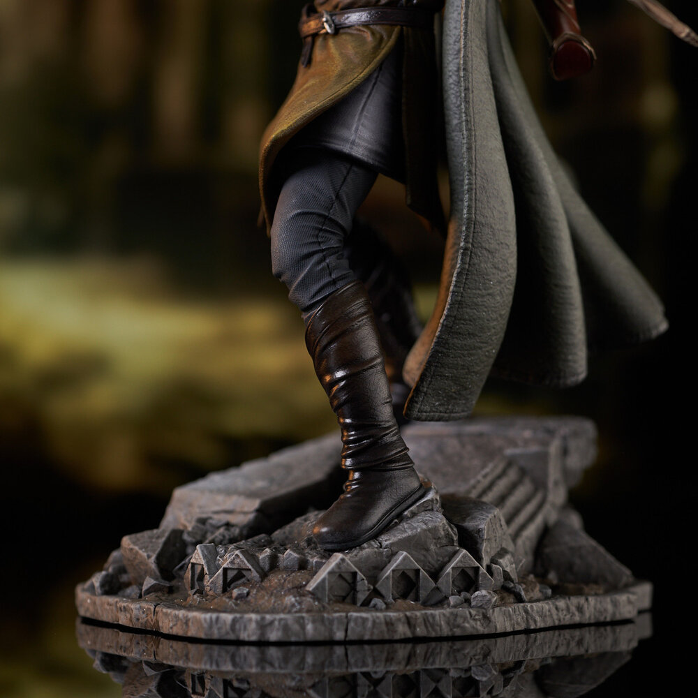 Diamond Select Toys Lord of the Rings Deluxe Gallery PVC Statue Legolas 25 cm Diamond Select Toys Lord of the Rings Deluxe Gallery PVC Statue Legolas 25 cm
