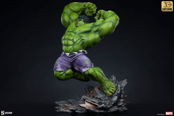 The Hulk Bust Statue Bruce Banner Green Mean Machine 