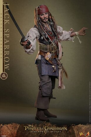 Hot Toys Pirates of the Caribbean: Dead Men Tell No Tales Action Figure 1/6 Jack Sparrow (Deluxe Version) 30 cm Hot Toys Pirates of the Caribbean: Dead Men Tell No Tales Action Figure 1/6 Jack Sparrow (Deluxe Version) 30 cm