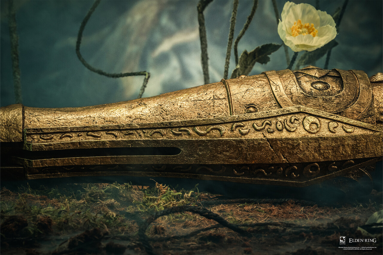 Pure Arts Elden Ring Replica 1/1 Arm of Malenia Pure Arts Elden Ring Replica 1/1 Arm of Malenia
