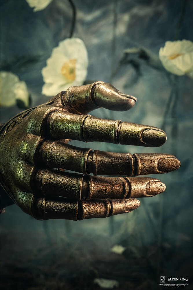 Pure Arts Elden Ring Replica 1/1 Arm of Malenia Pure Arts Elden Ring Replica 1/1 Arm of Malenia