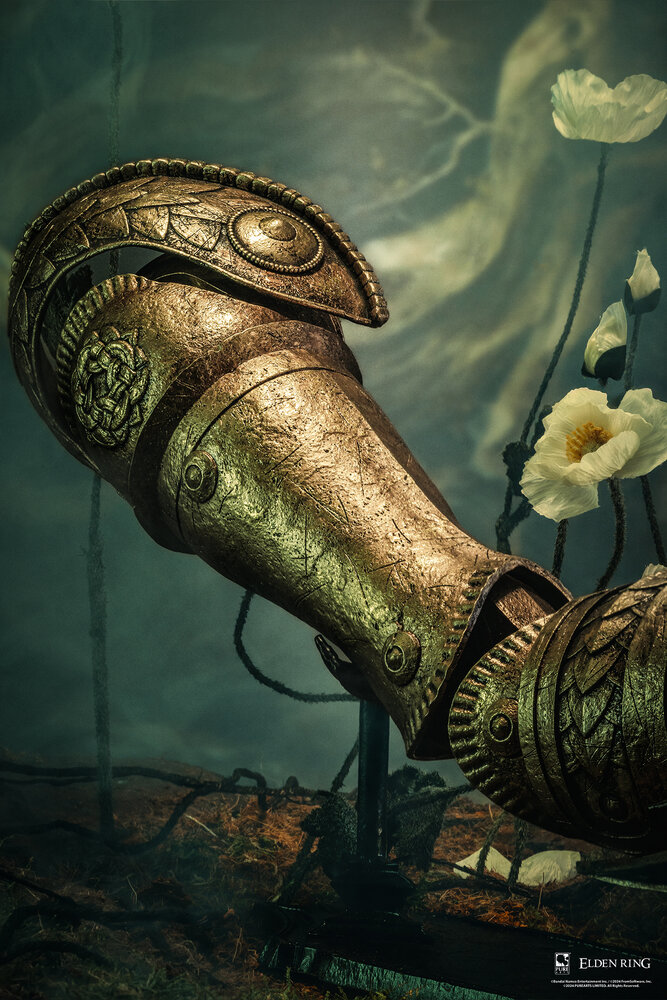 Pure Arts Elden Ring Replica 1/1 Arm of Malenia Pure Arts Elden Ring Replica 1/1 Arm of Malenia