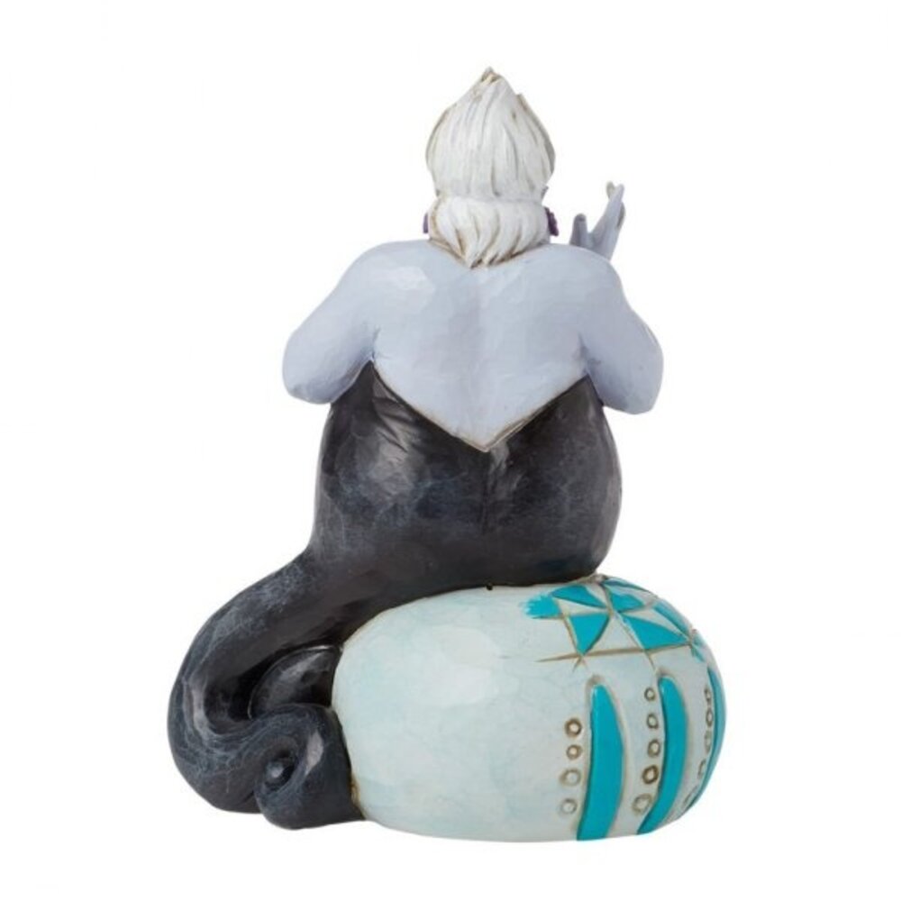 Disney Traditions De Kleine Zeemeermin Ursula Queen of the Deep 12 cm Disney Traditions De Kleine Zeemeermin Ursula Queen of the Deep 12 cm