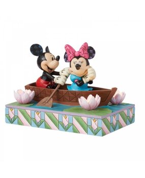 Disney Traditions Mickey & Minnie Mouse Row-Mance is in the Air 12 cm Disney Traditions Mickey & Minnie Mouse Row-Mance is in the Air 12 cm