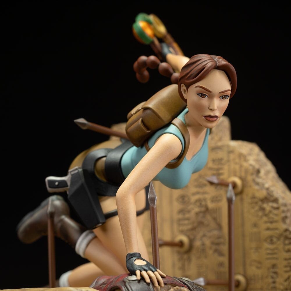 Dark Horse Tomb Raider 1996 PVC Statue Lara Croft Classic Era 17 cm Dark Horse Tomb Raider 1996 PVC Statue Lara Croft Classic Era 17 cm