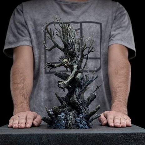 Iron Studios Iron Maiden Deluxe BDS Art Scale Statue 1/10 Fear of the Dark Eddie 31 cm Iron Studios Iron Maiden Deluxe BDS Art Scale Statue 1/10 Fear of the Dark Eddie 31 cm